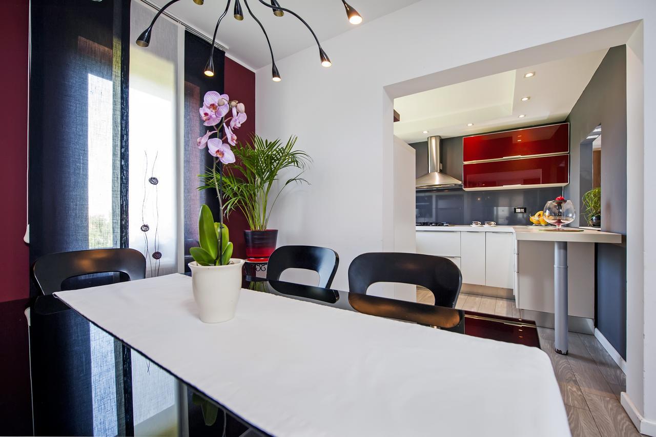 Cerin Apartment Ровин Екстериор снимка
