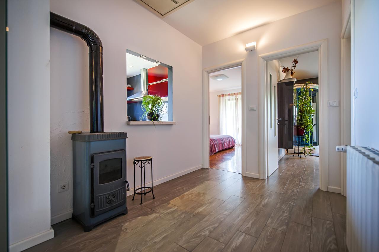 Cerin Apartment Ровин Екстериор снимка