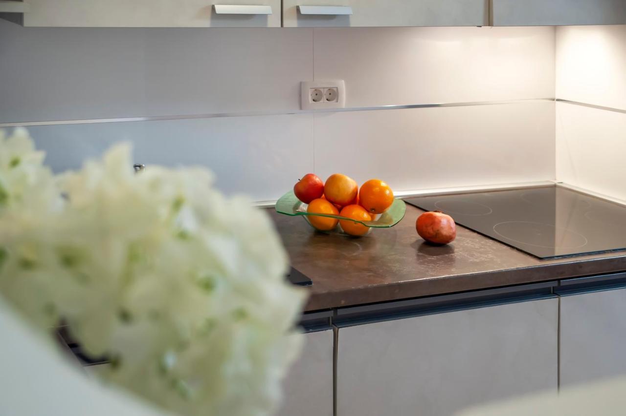 Cerin Apartment Ровин Екстериор снимка